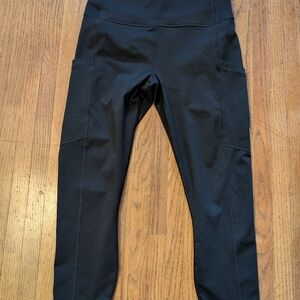 Power hold By Fabletics  Black Leggings with Pockets Size M